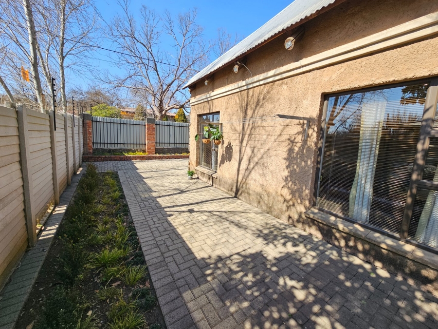 To Let 2 Bedroom Property for Rent in Hospitaalheuwel Free State